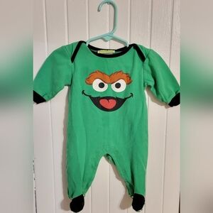 Sesame Street Oscar The Grouch Suit